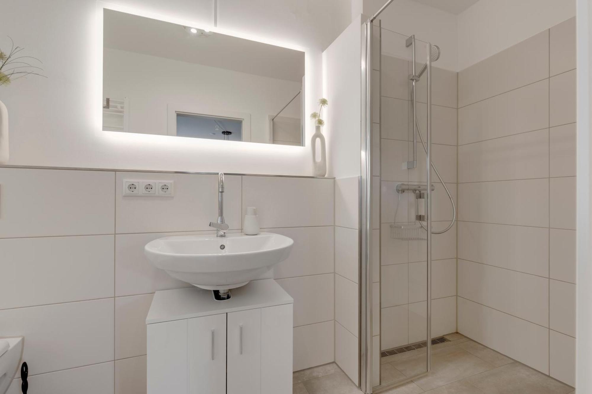 Seezeit, Ferienhaus Bis Zu 6 Personen, 500 Meter Zum Wasser, Mit Garten Hüde エクステリア 写真